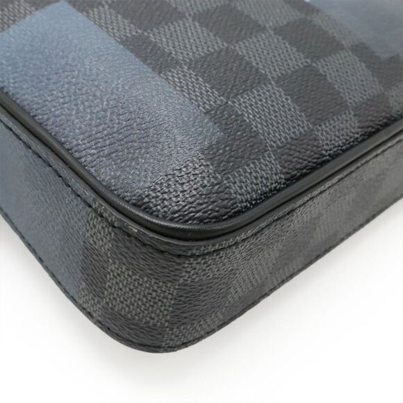 Louis Vuitton Damier Graphite Alpha Messenger Bag - Picture 3 of 5